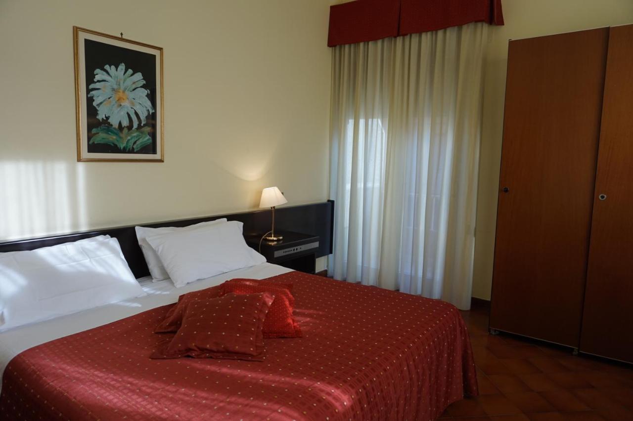 Crisol Europa Hotel Palermo Exterior photo