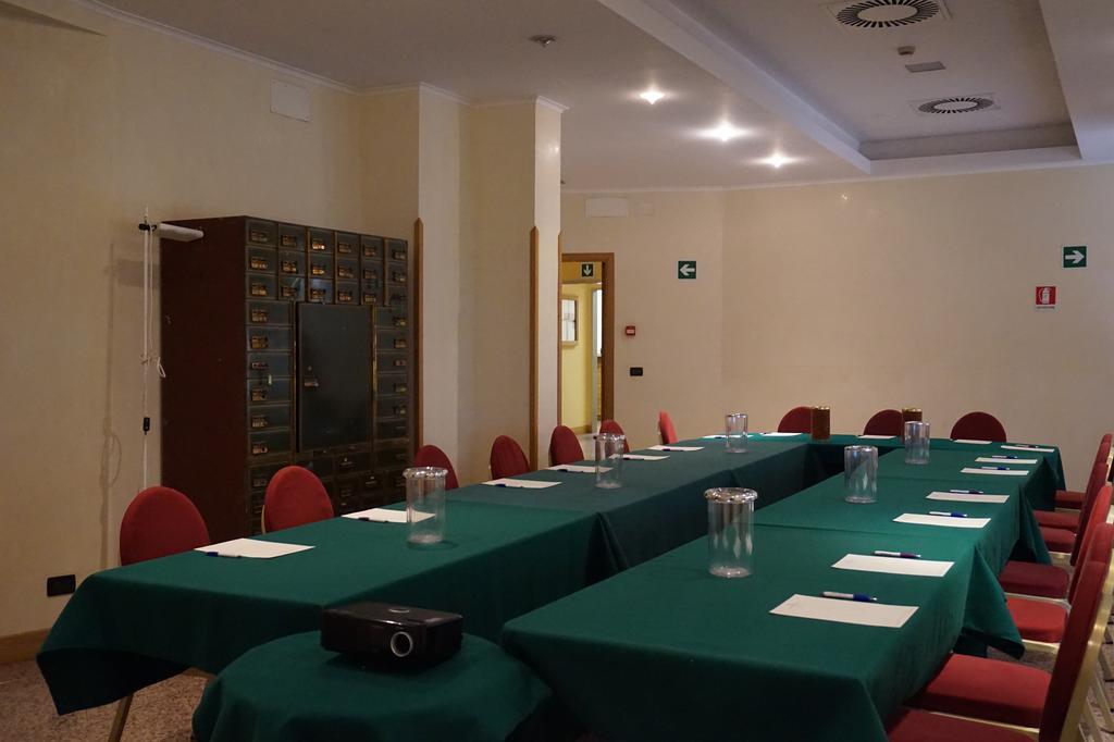 Crisol Europa Hotel Palermo Exterior photo